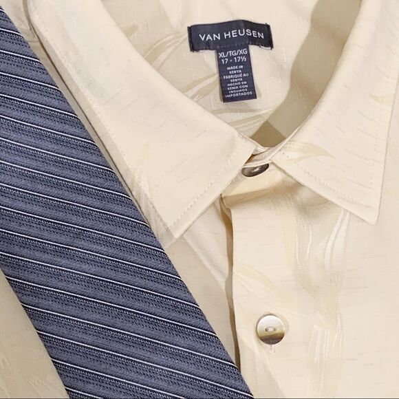 NWOT Van Heusen Short Sleeve Yellow Button-Down Shirt & Tie Set, XL, Neck 17 - Picture 2 of 8
